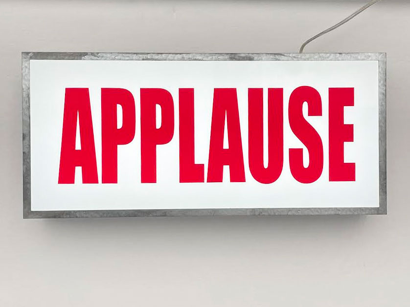 APPLAUSE