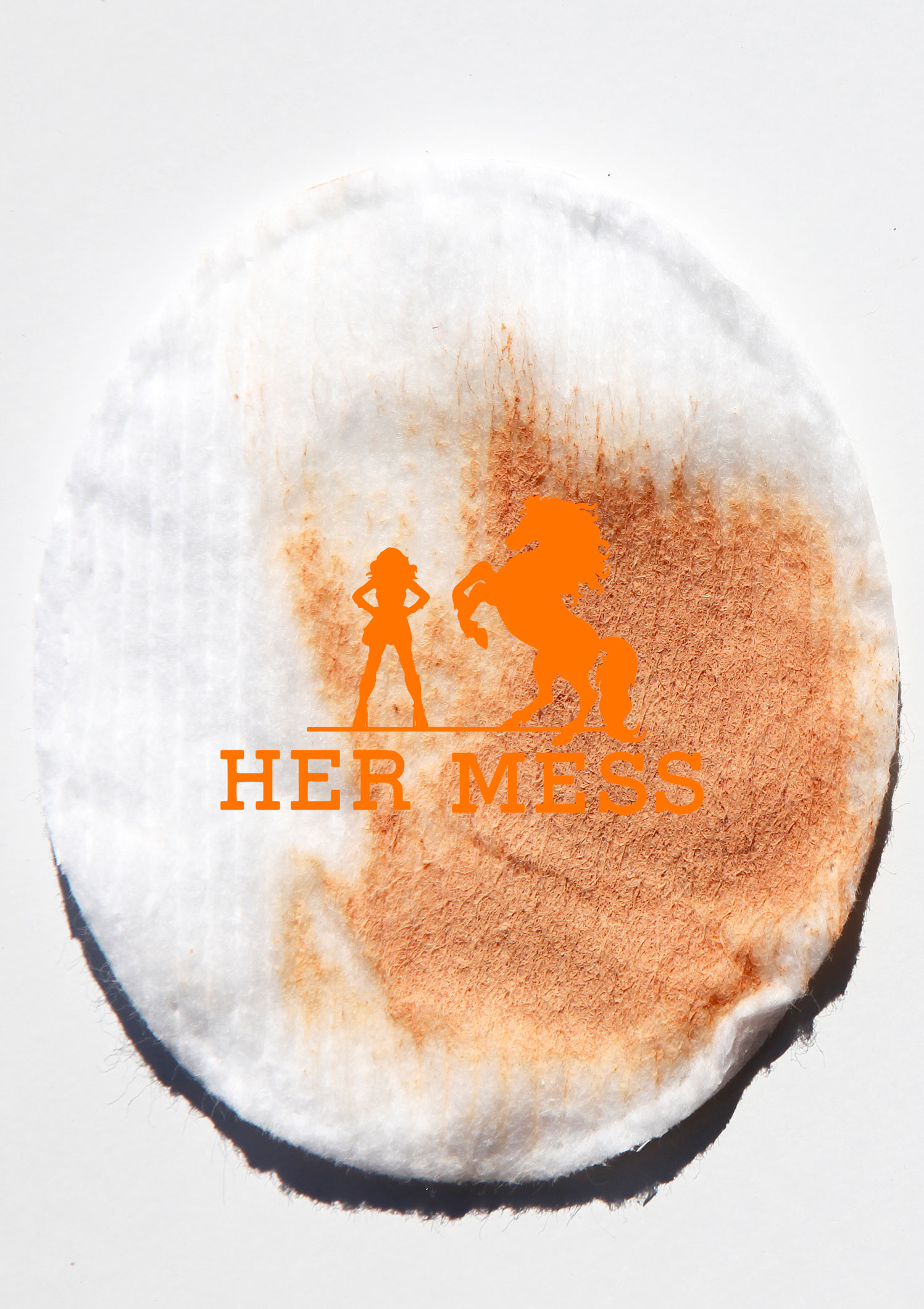 HER MESS (De-makeup)