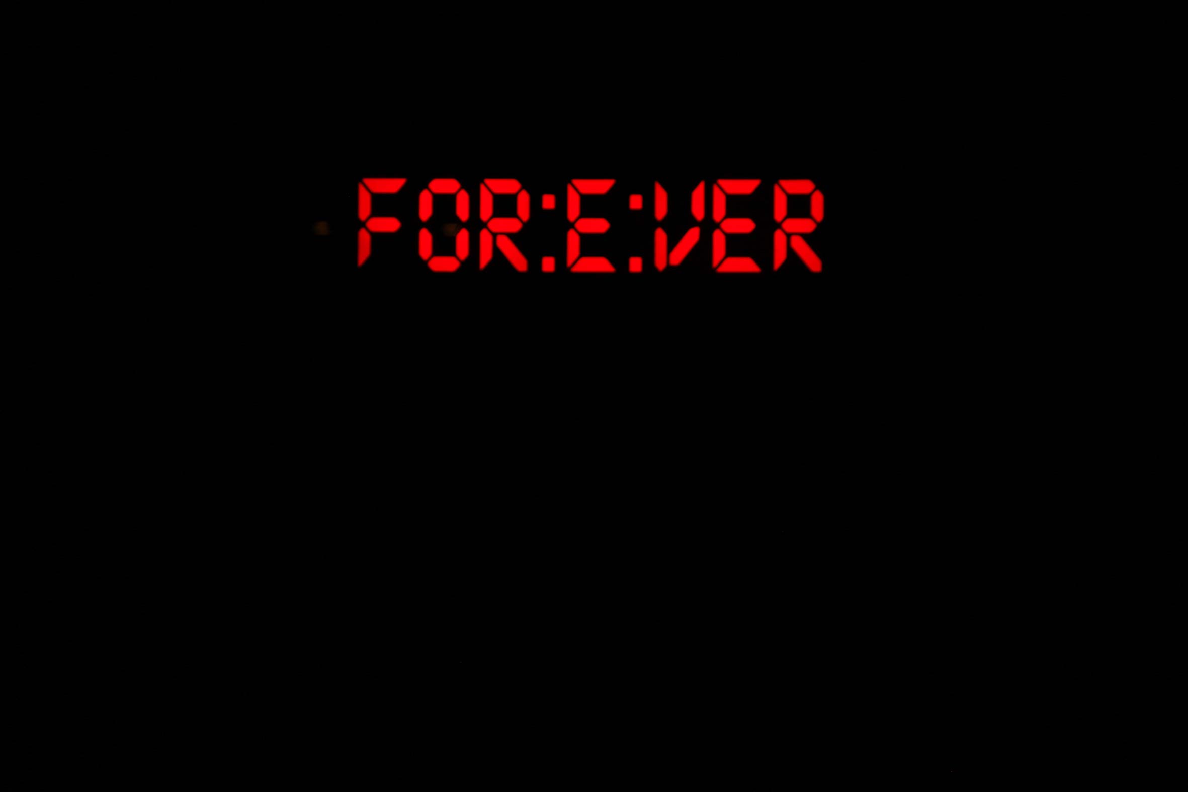 FOREVER YOUNG 